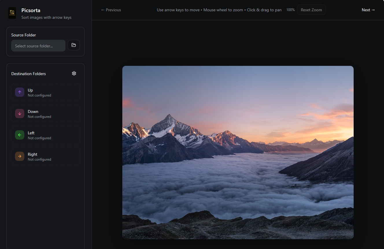 Picsorta app interface showing photo sorting with arrow keys